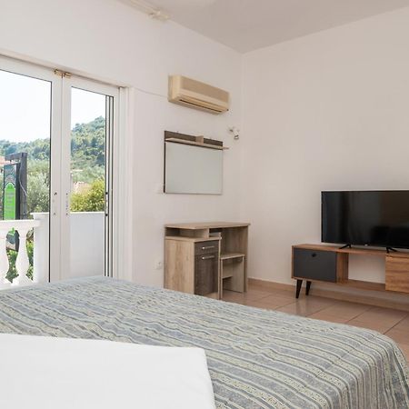 Markella Holiday Resort By "Elite" Marathias  Екстер'єр фото