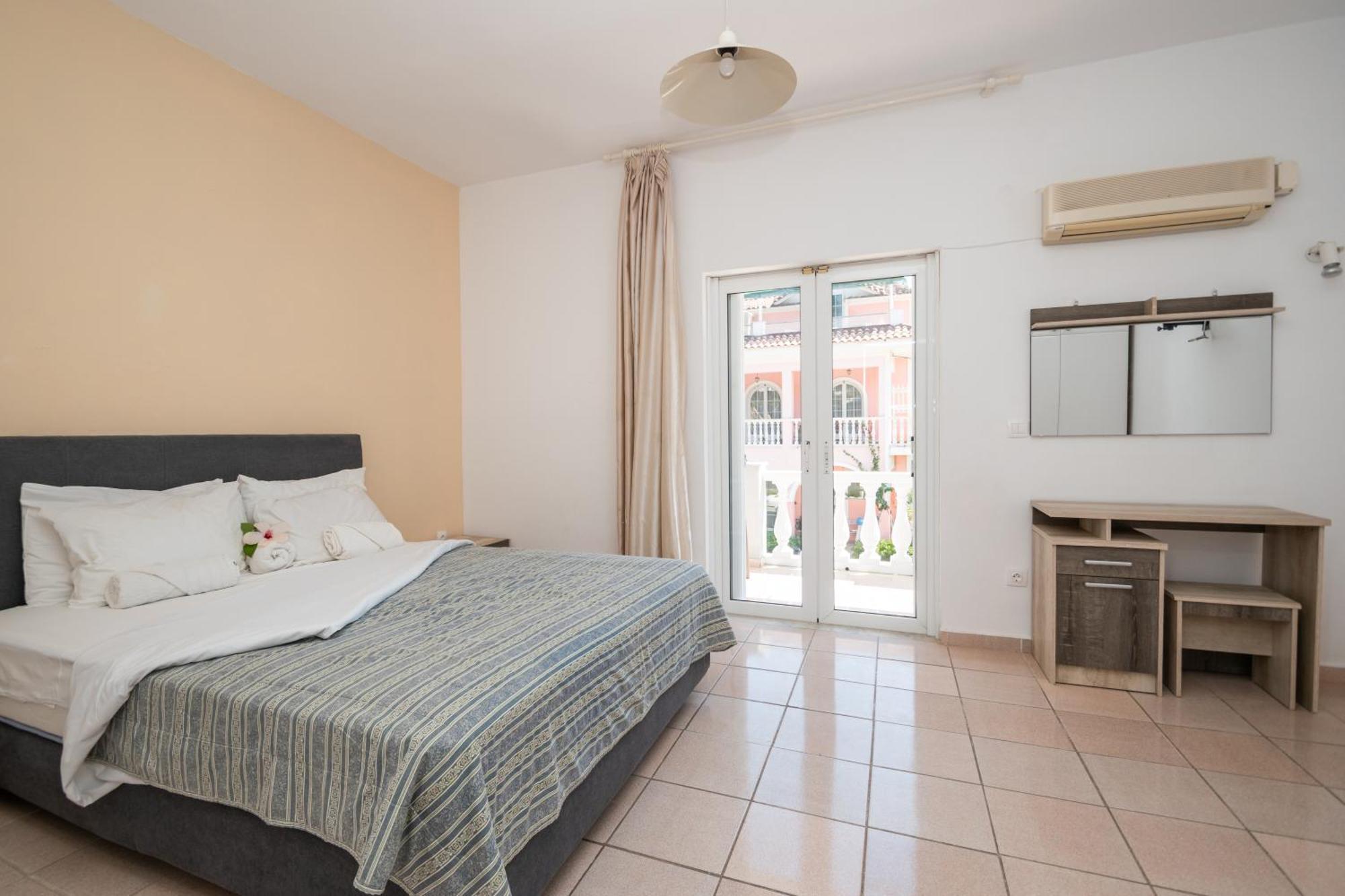 Markella Holiday Resort By "Elite" Marathias  Екстер'єр фото